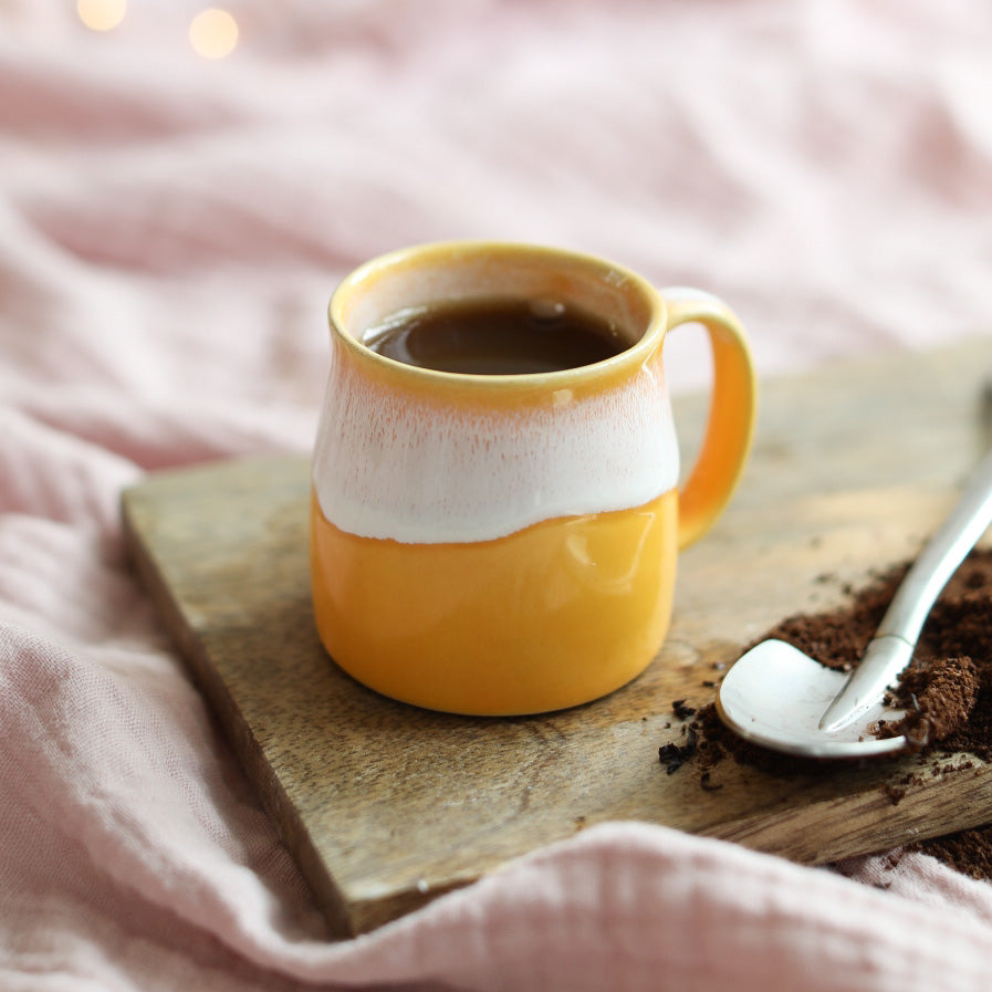 mustard mugs